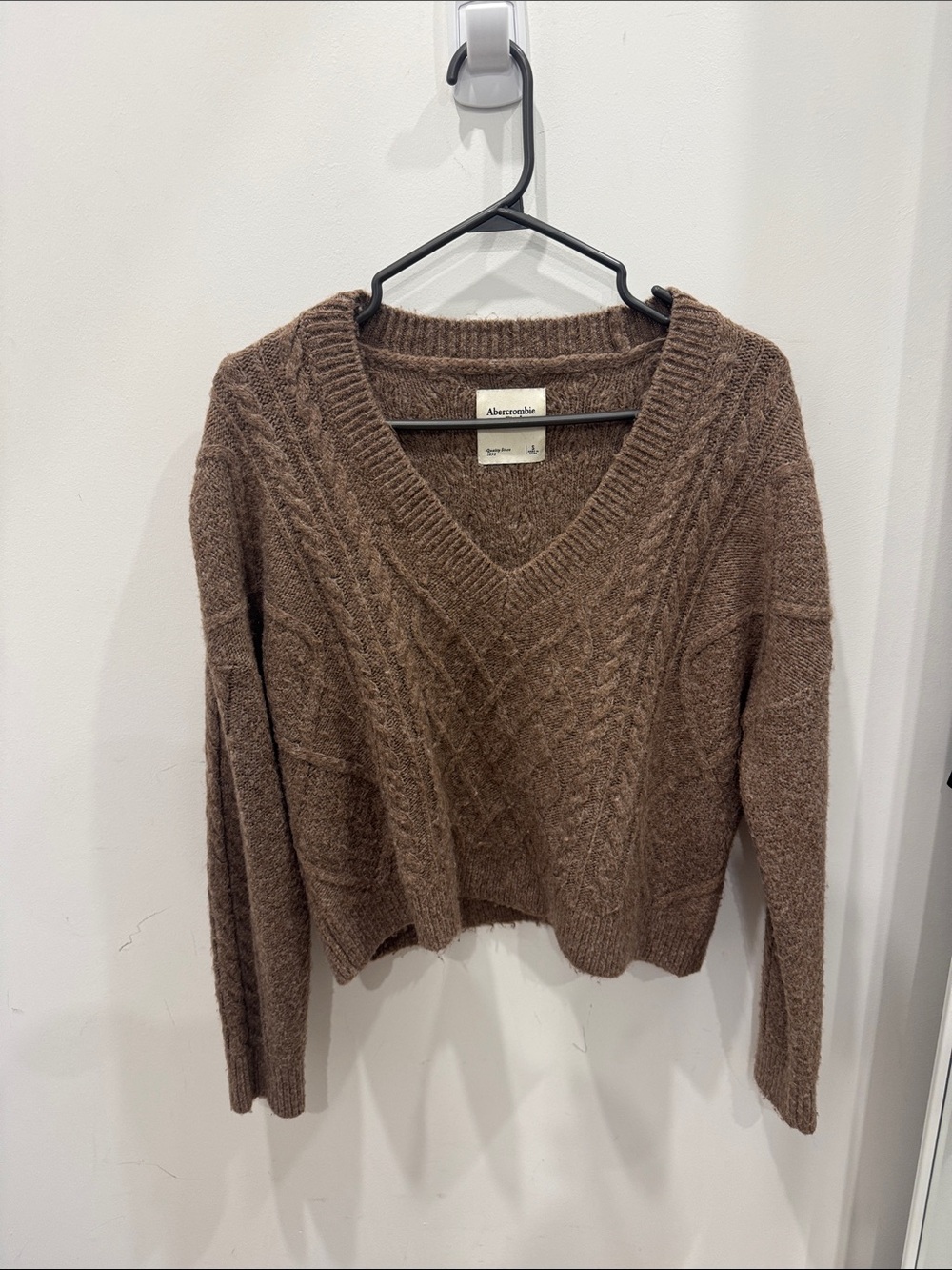 Abercrombie & Fitch Maroon/Brown Cable V-Neck Sweater